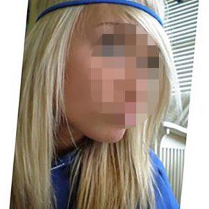 Anuncios de sexo en Petit-Bourg : Marion es una rubia de 19 años